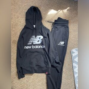 New Balance Matching Set